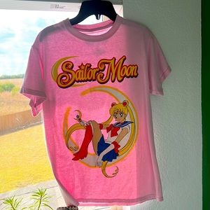 sailor moon (size - S) pink shirt